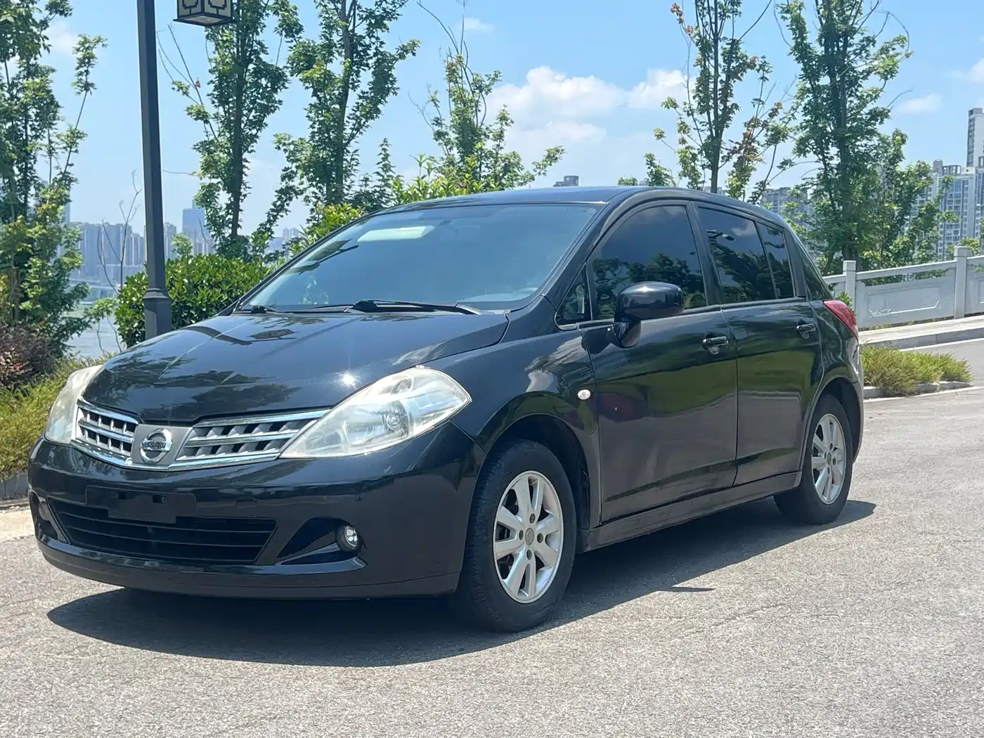 Nissan Tiida 2008 2008 1.6L Automatic Smart