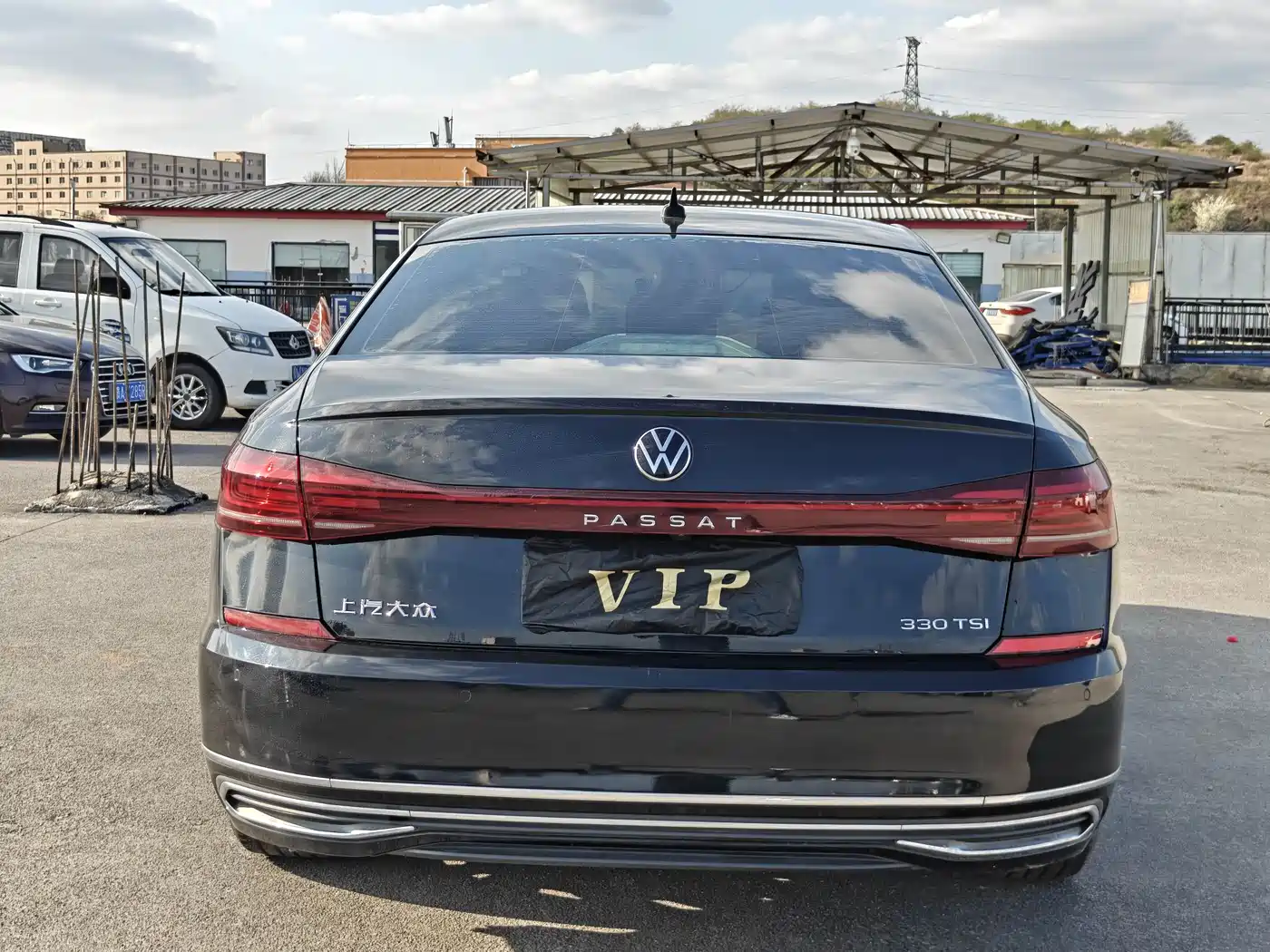 Volkswagen Passat 2022 330TSI Starlight Elite Edition фото 6