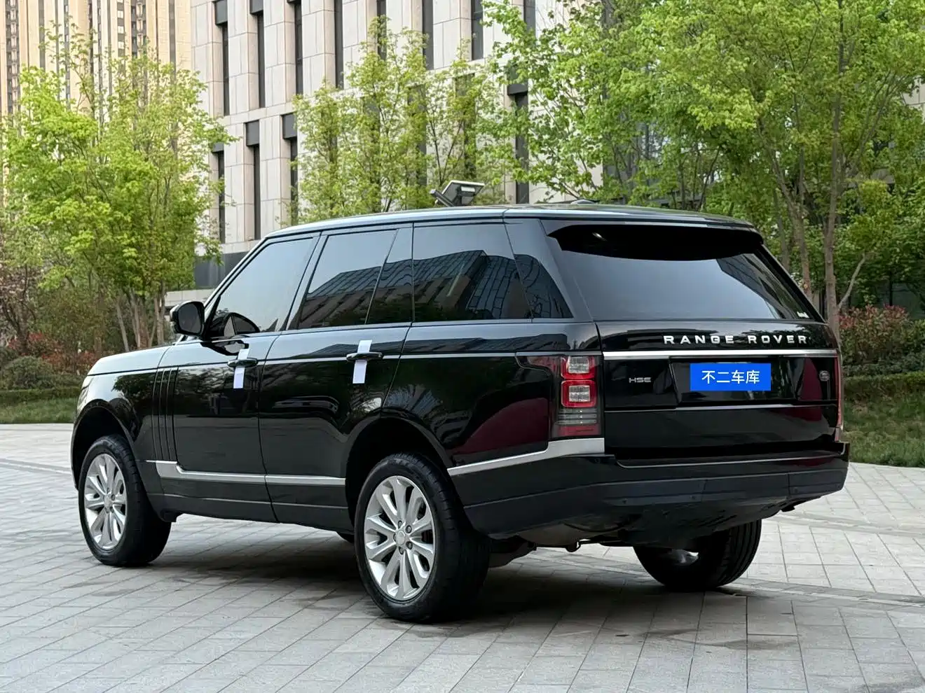 Land Rover Range Rover 2014 3.0 TDV6 Vogue SE фото 31
