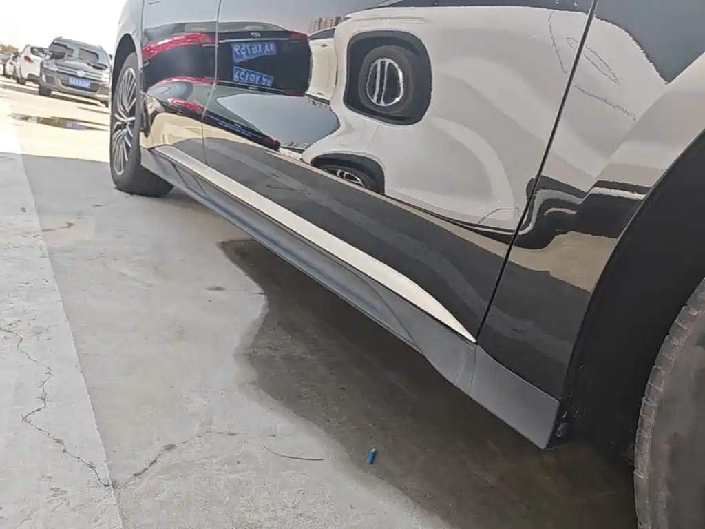 BYD Han 2025 2025 DM-i Smart Driving Edition 125KM LiDAR Flagship