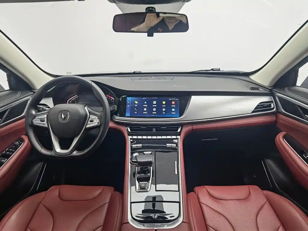 Changan CS85 COUPE 2021 2021 1.5T DCT Luxury