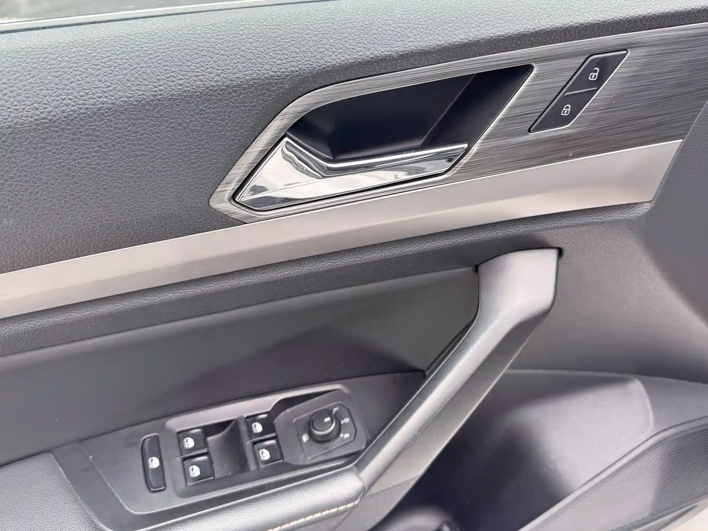 Volkswagen Lavida 2019 1.5L Automatic Comfort Edition China VI фото 16