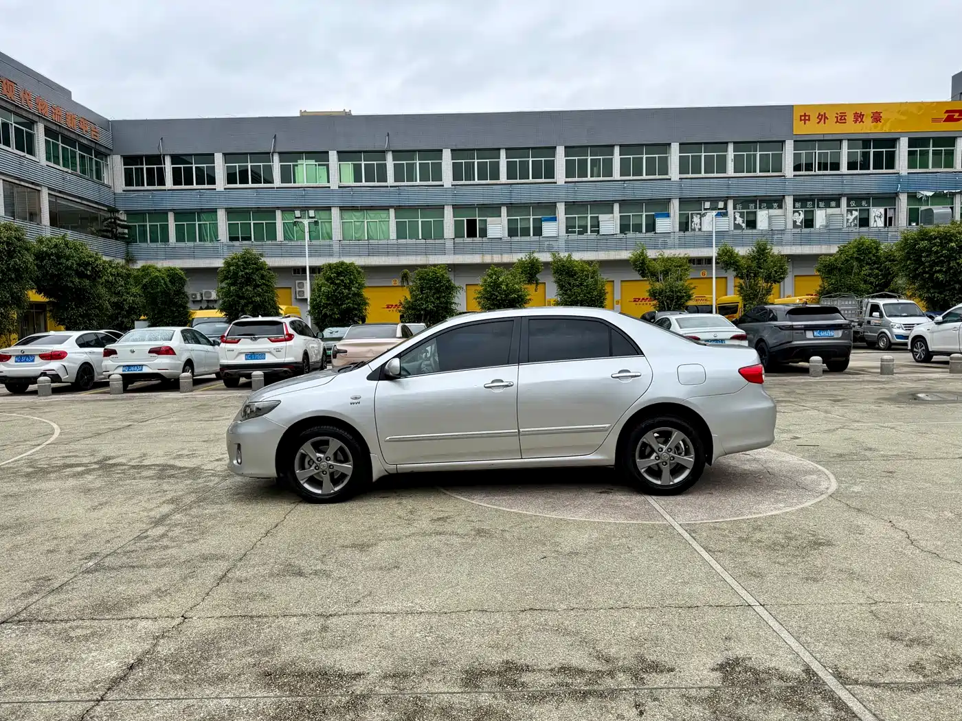 Toyota Corolla 2012 Styling Edition 1.8L CVT GL-i фото 3