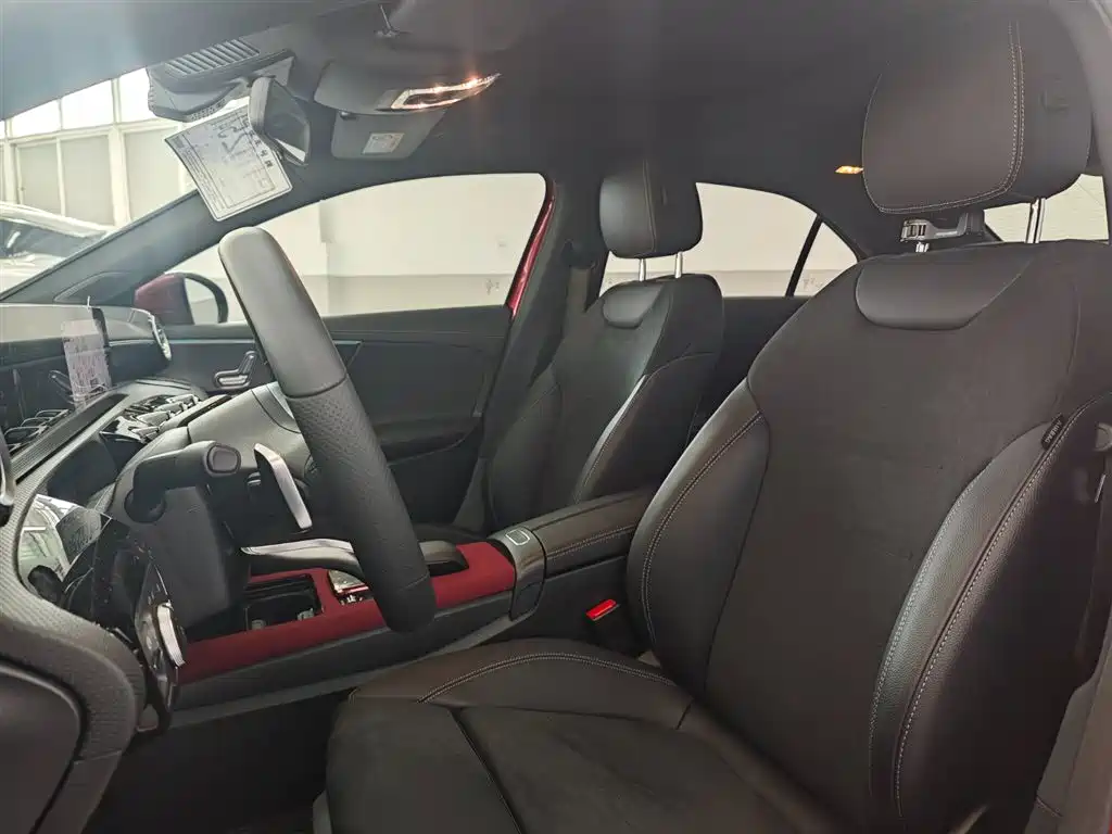 Mercedes-Benz A-Class 2022 A 200 L Sport Sedan Style фото 17