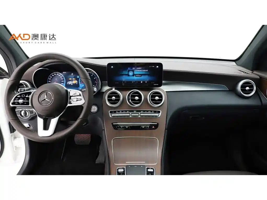 Mercedes-Benz GLC 2021 GLC 300 L 4MATIC Sporty фото 5