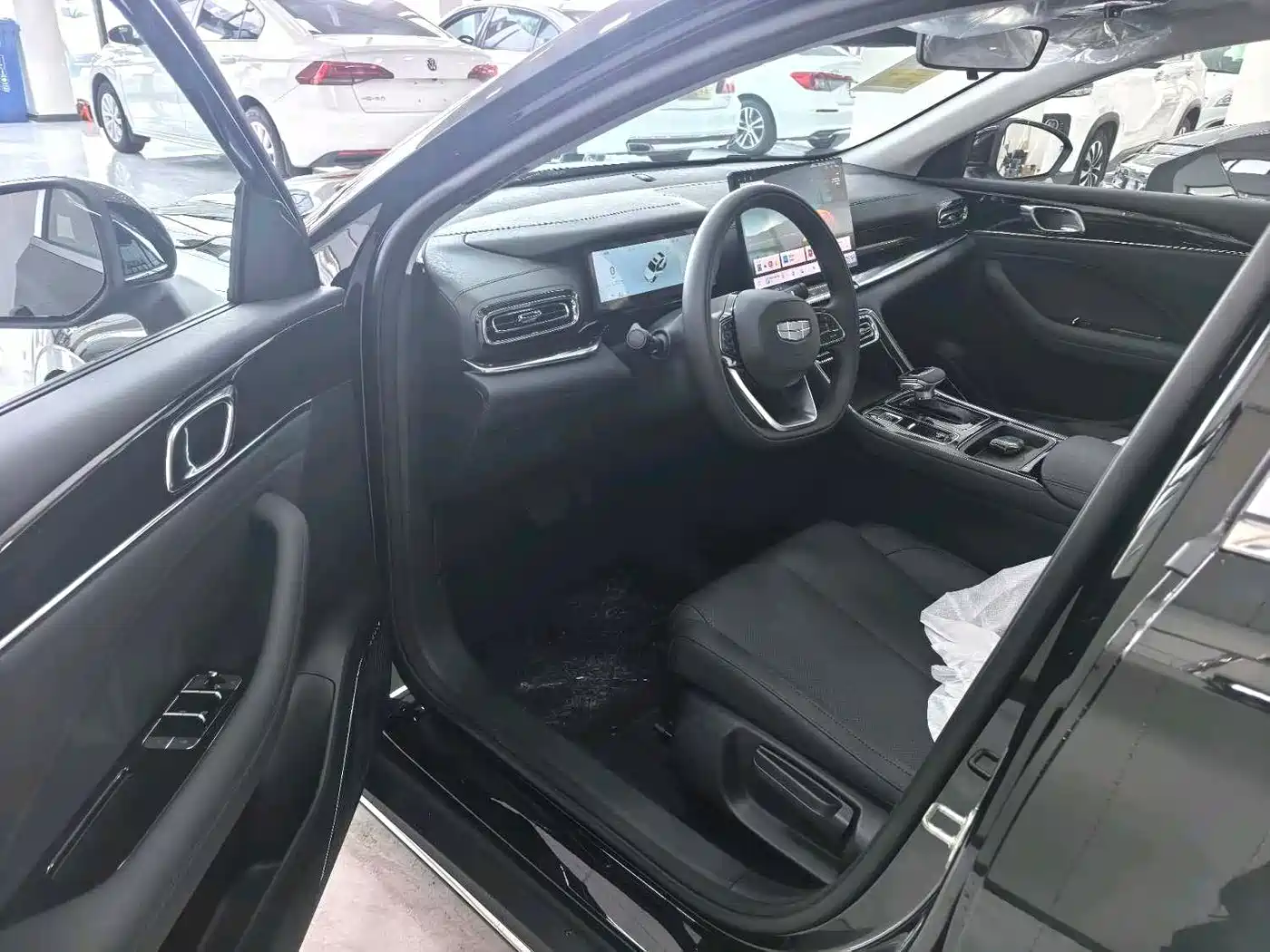 GEELY EMGRAND