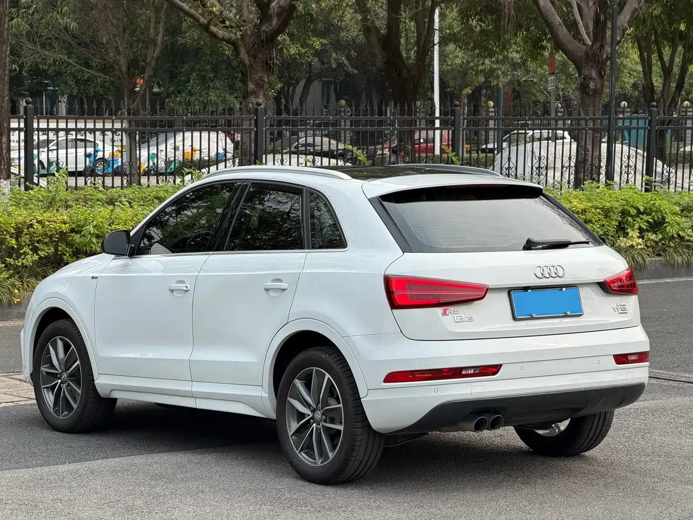 Audi Q3 2016 30 TFSI Fashion фото 14