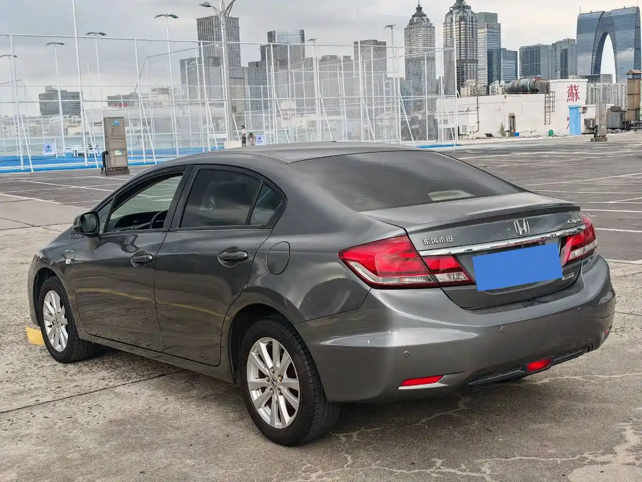 Фото 6 - Honda Civic