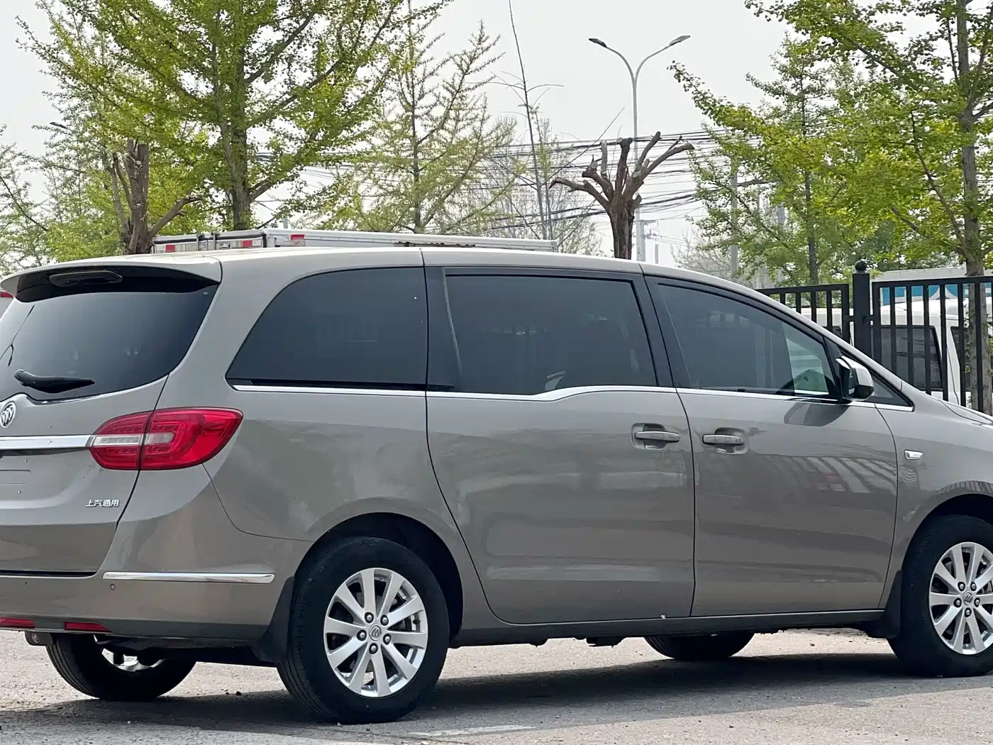 Buick GL8 2017 25S Comfort China V фото 6