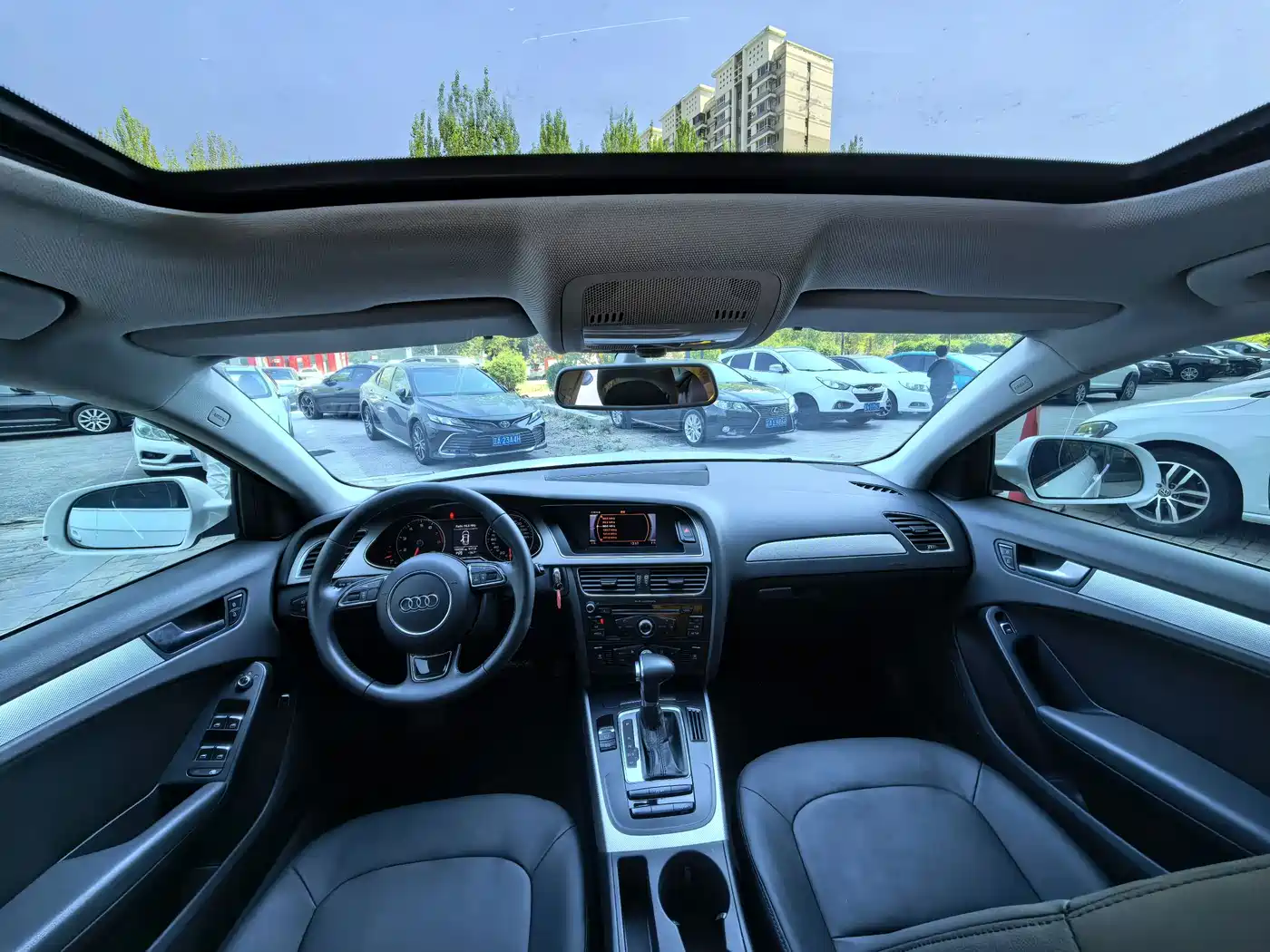 Audi A4L 2013 35 TFSI Automatic Standard фото 9