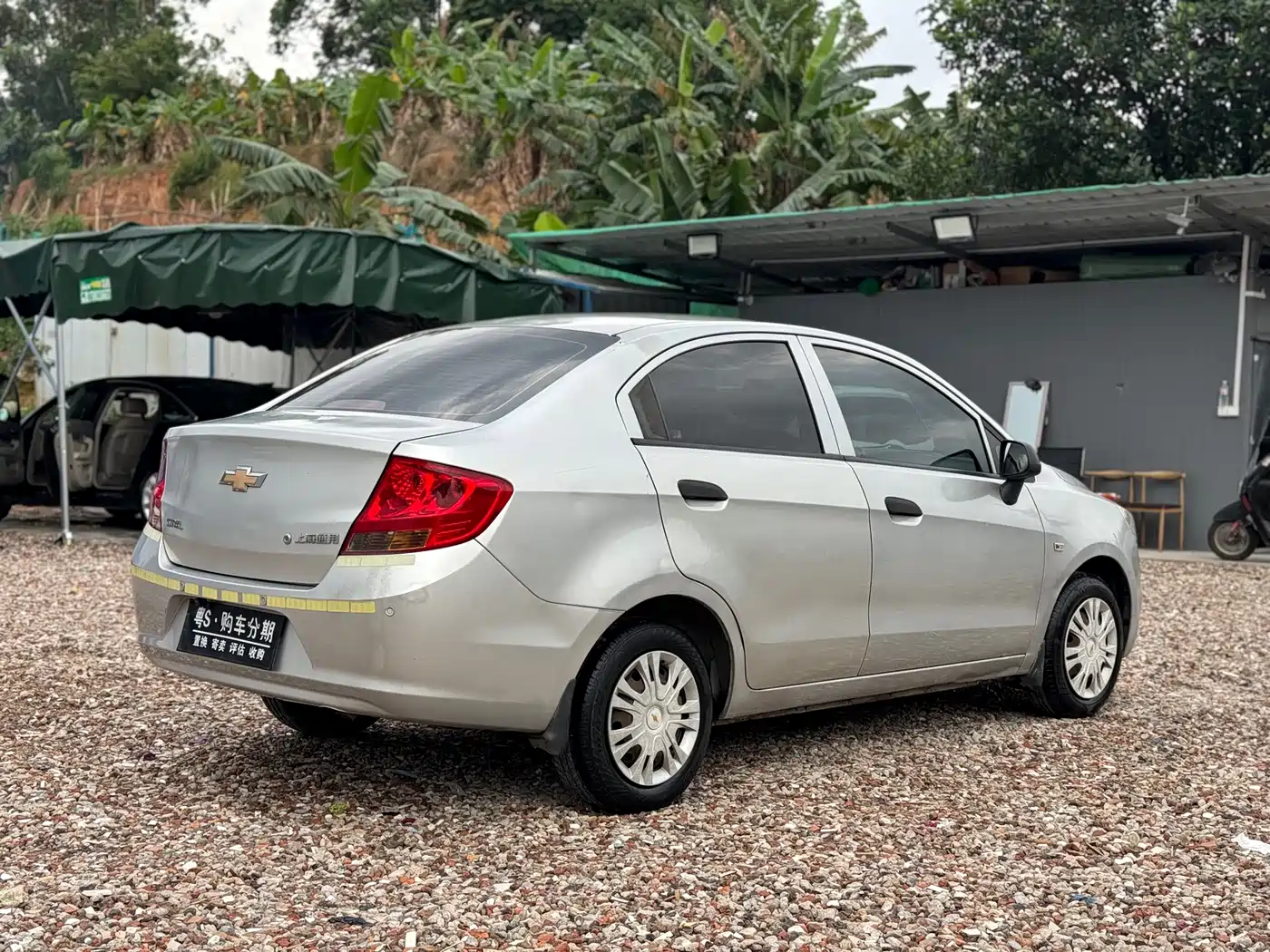 Chevrolet Sail 2013 Sedan 1.2L AMT Ideal Edition фото 14