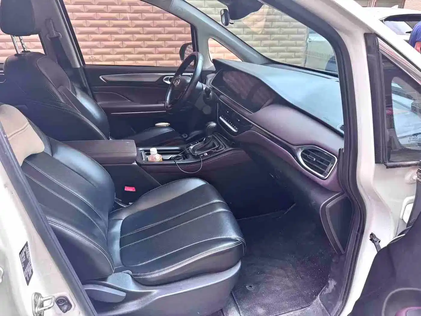 GAC Trumpchi Trumpchi M6 2021 PRO 270T DCT Luxury Edition фото 3