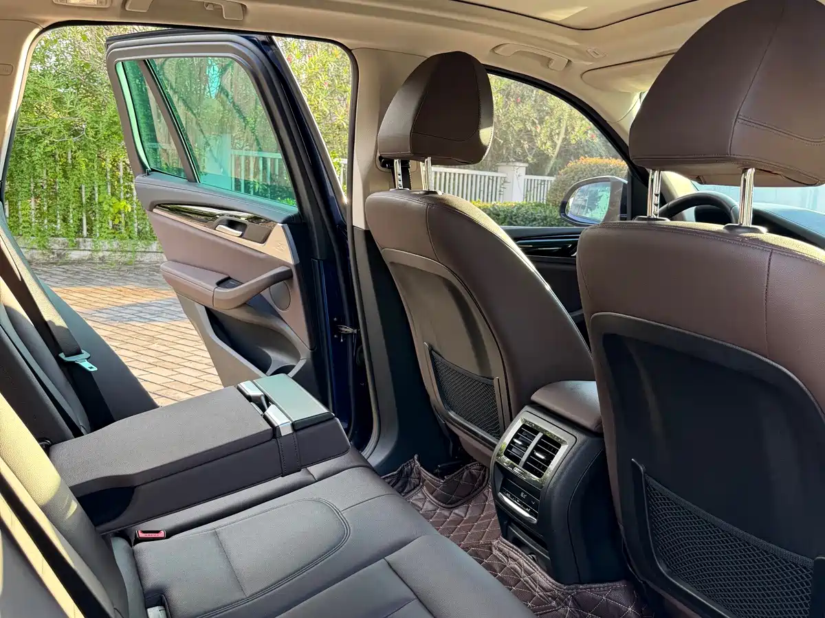 Фото 10 - BMW X3