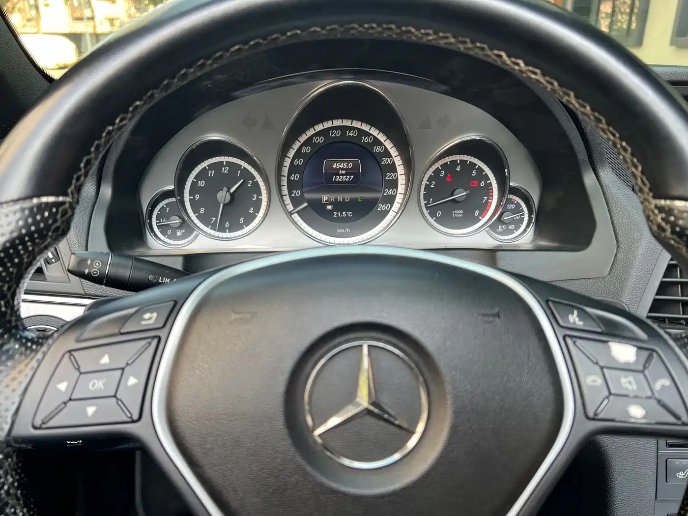 Mercedes-Benz E-Class (Import) 2012 E 260 CGI Convertible фото 24