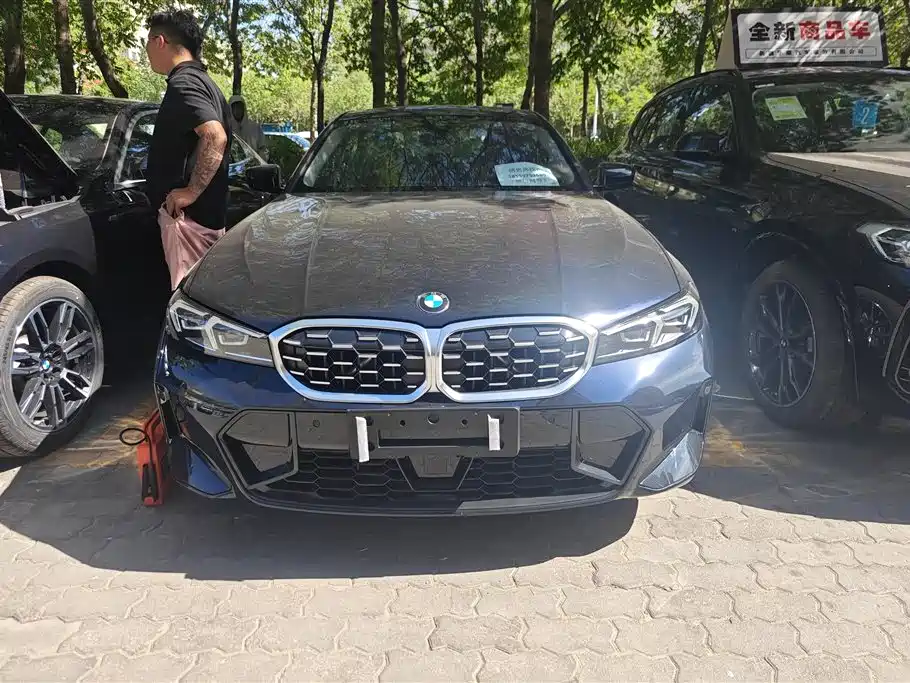 BMW 3 Series 2024 325Li M Sport Package фото 2