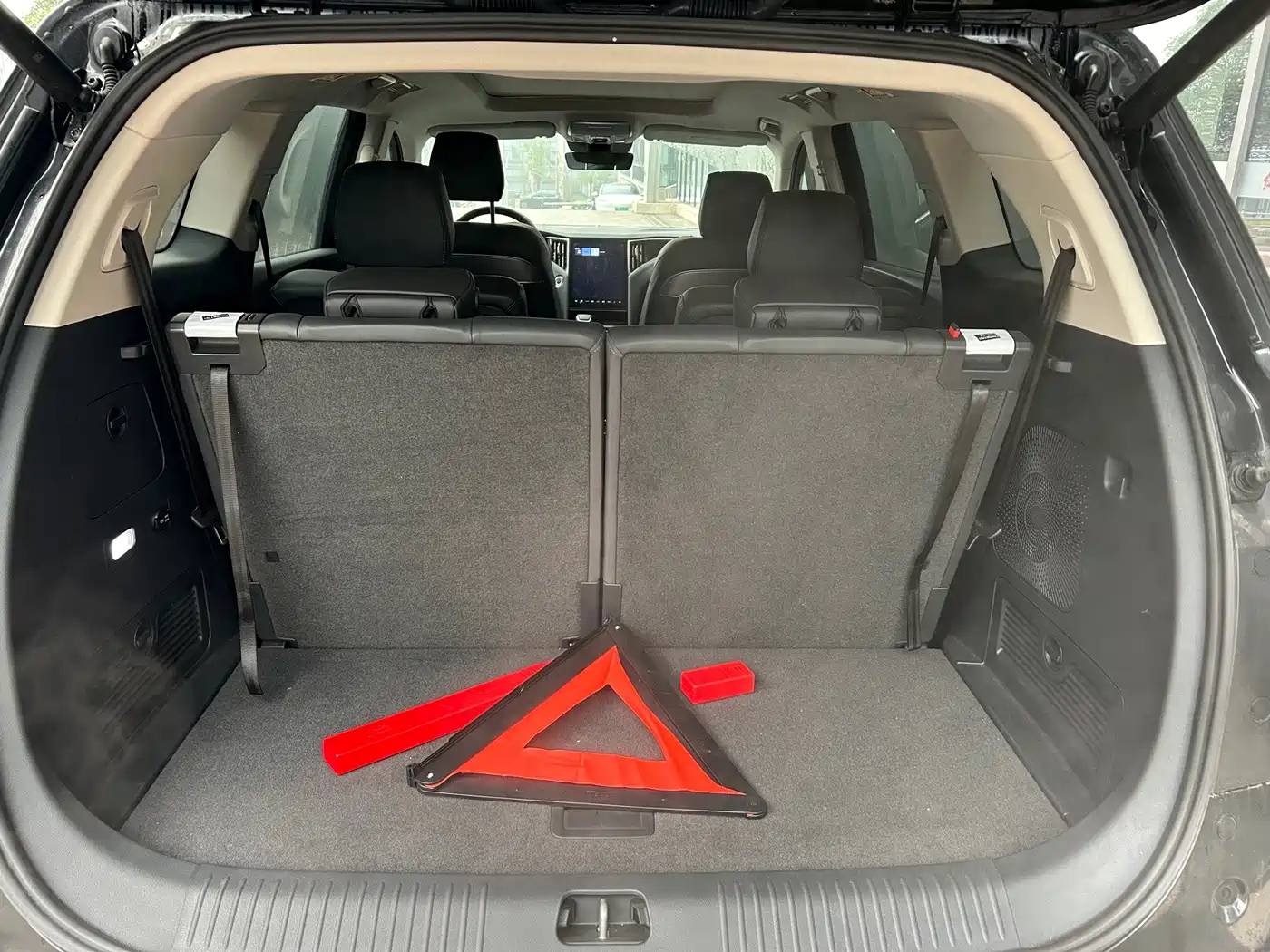 Hongqi HS7 PHEV 2024 2024 2.0T PHEV 4WD Flagship Edition 6-seater