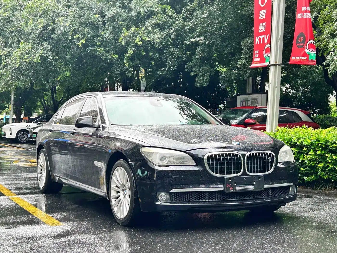 Фото 3 - BMW 7 Series