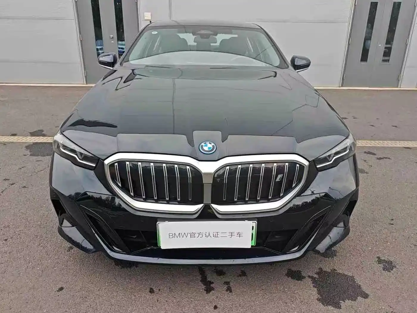 2026 BMW i5