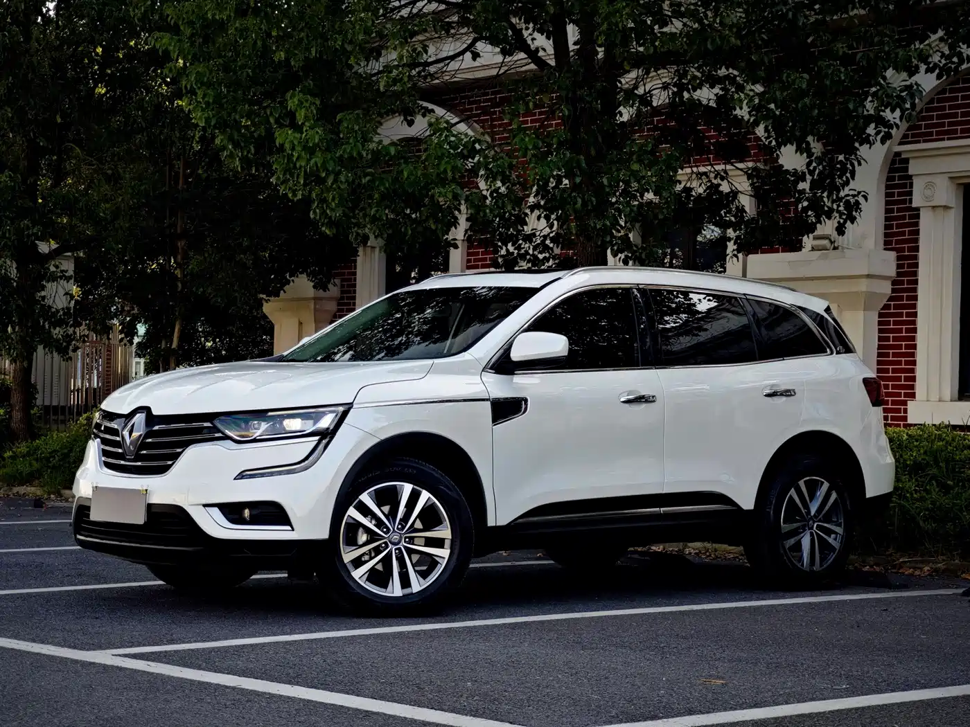 Renault Koleos 2018 2018 2.0L 2WD 120th Anniversary Limited Edition