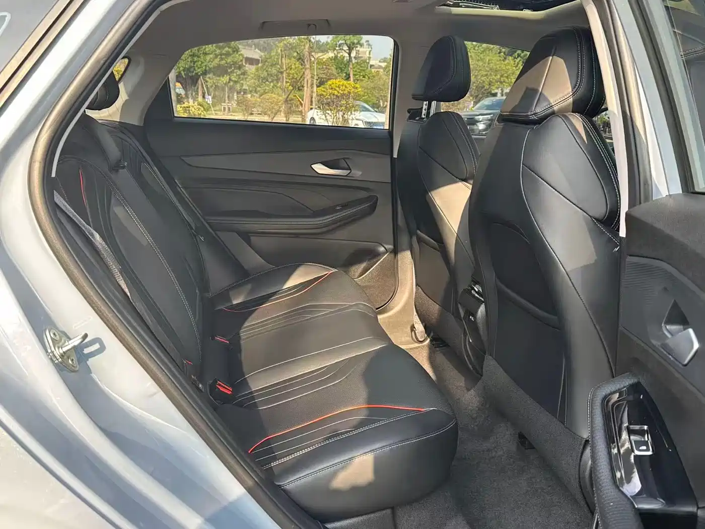 Geely Binrui 2025 2024 Binrui COOL 1.5T DCT Soaring Dragon Edition