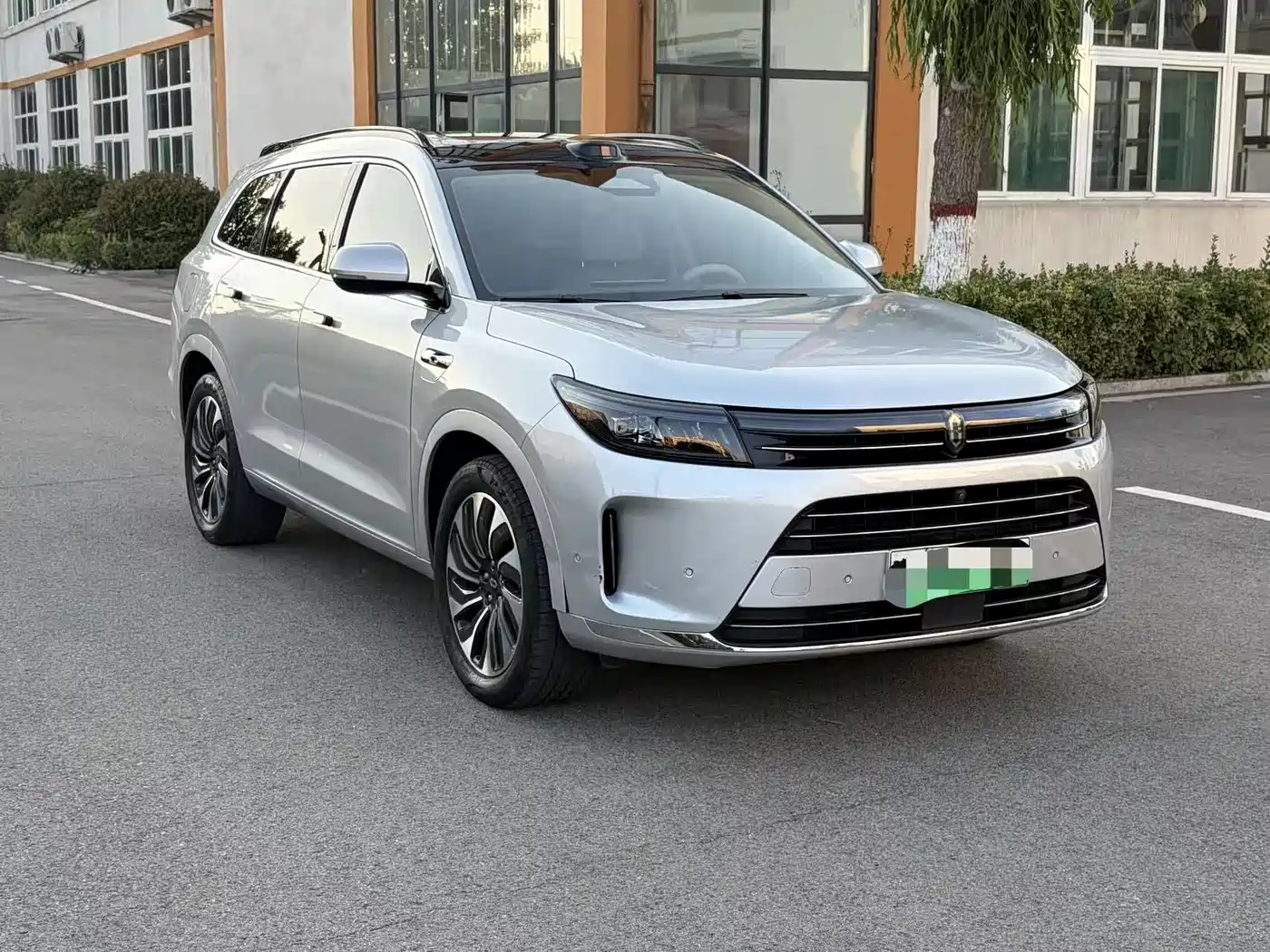 AITO Wenjie AITO M7 2024 1.5T Smart AWD Max Edition 5-Seater фото 3