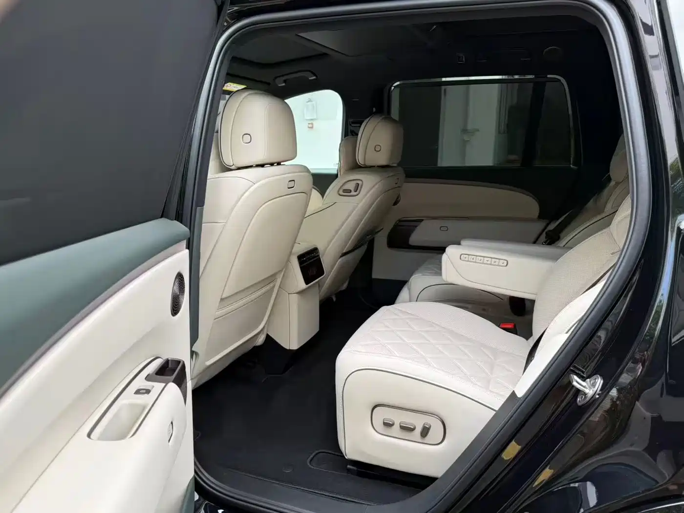 Li Auto Li Xiang L9 2026 2026 Base Model