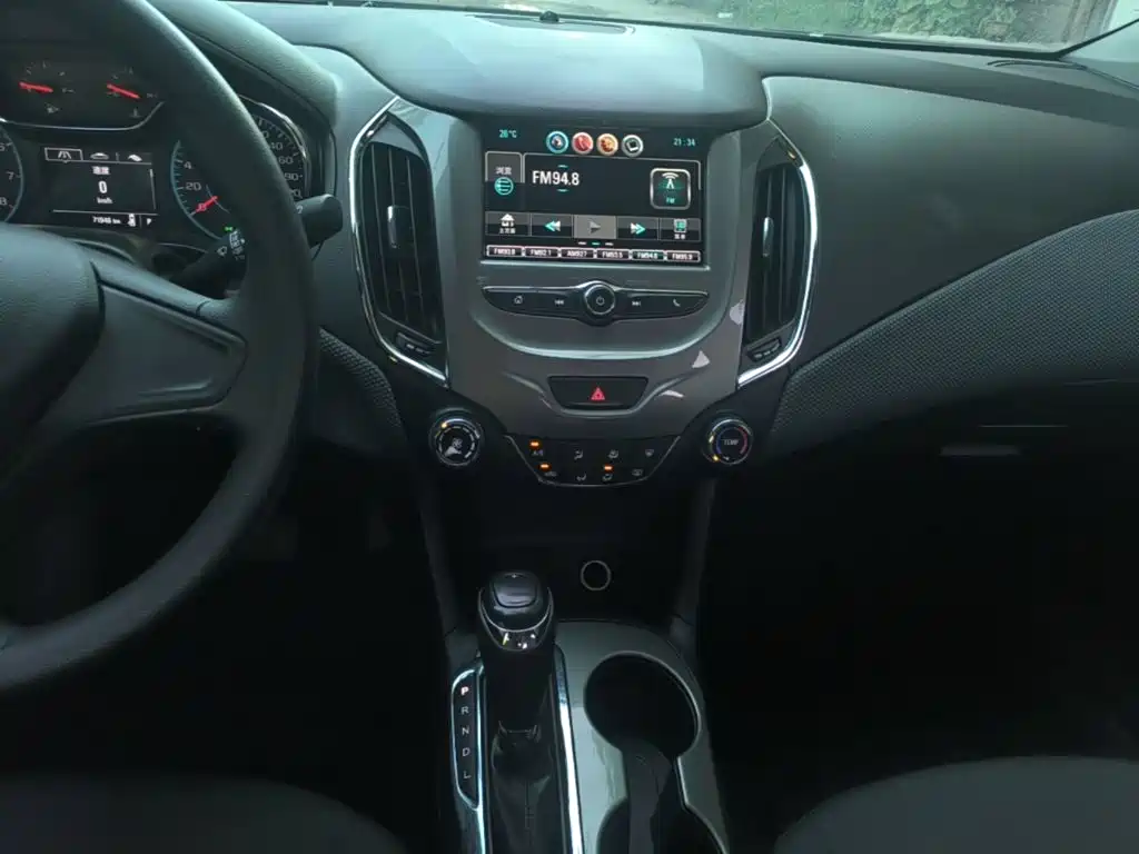 Chevrolet Cruze 2019 2018 Redline 320 Automatic Pioneer Edition