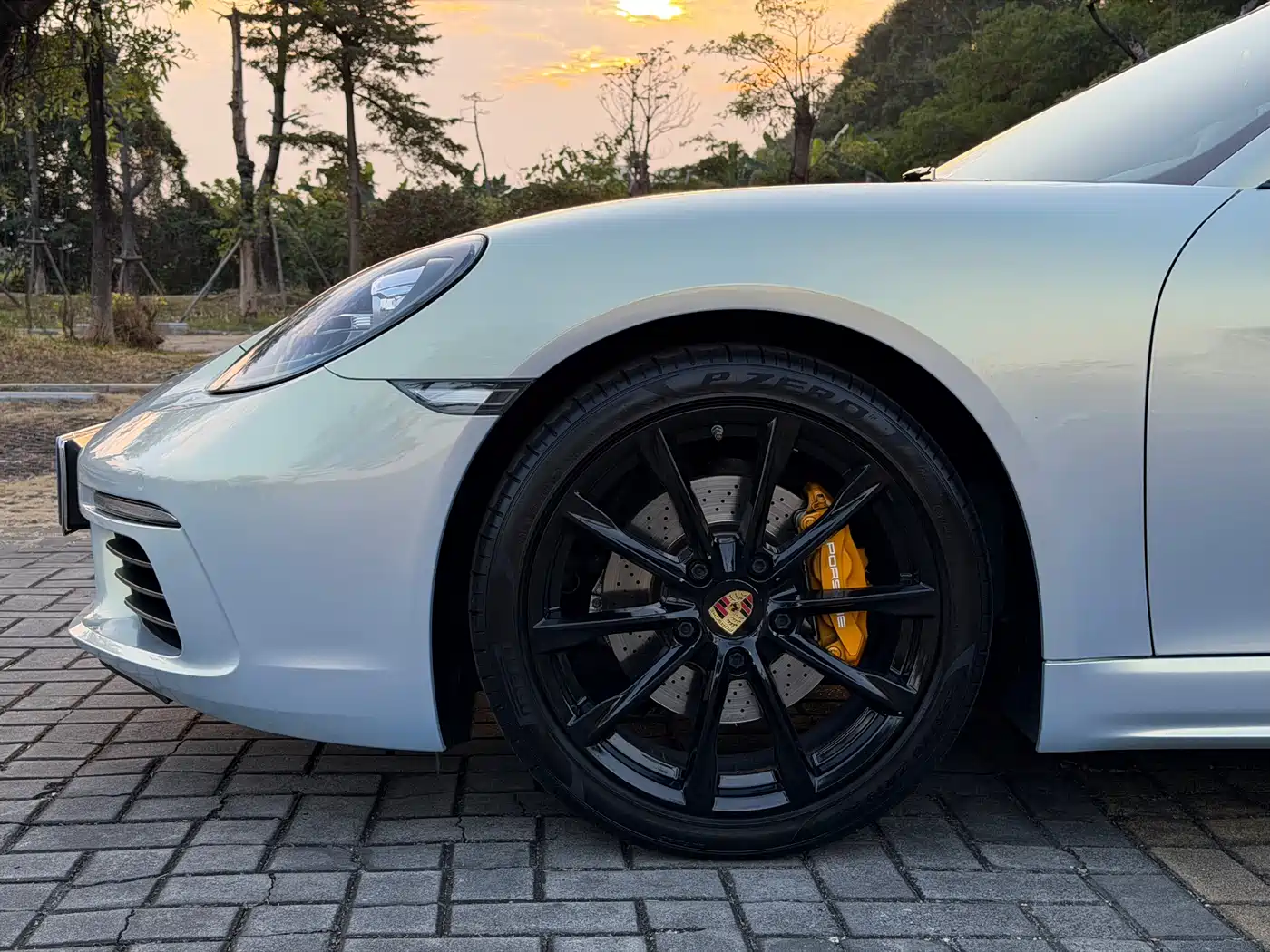 Porsche 718 2016 Cayman 2.0T фото 4