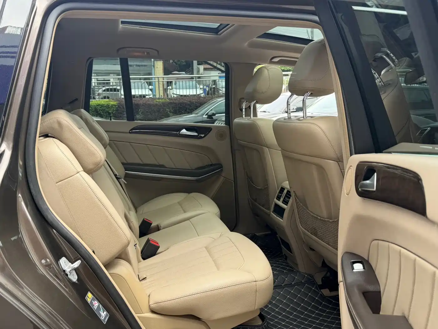 Mercedes-Benz GL-Class 2015 GL 350 CDI 4MATIC фото 9