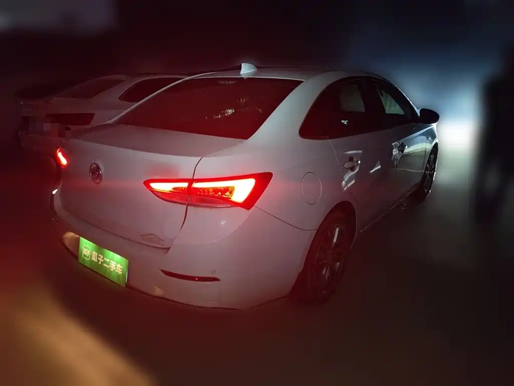 Buick Excelle 2019 18T Auto Connected Elite China VI фото 5