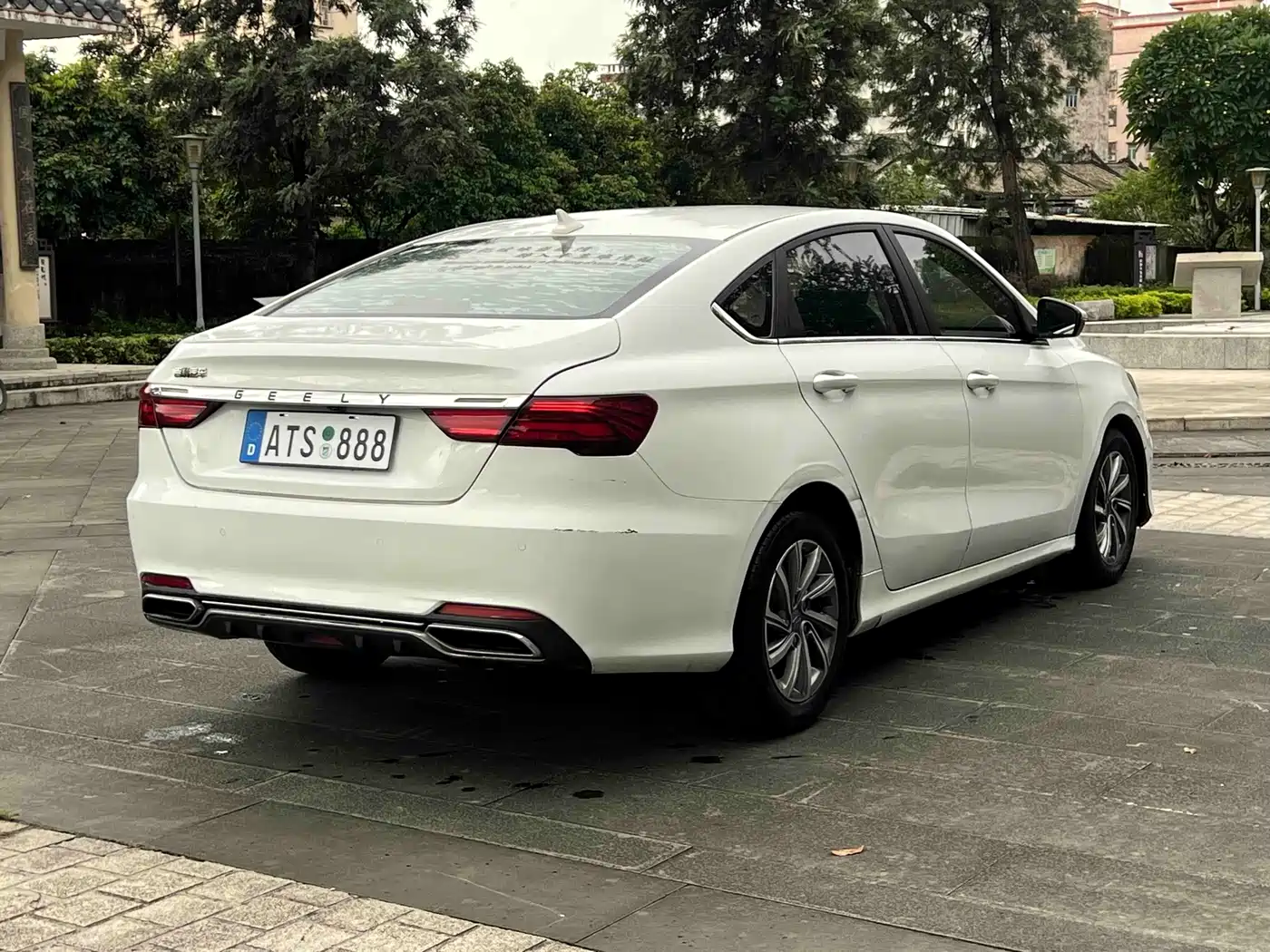 Фото 6 - Geely Binrui