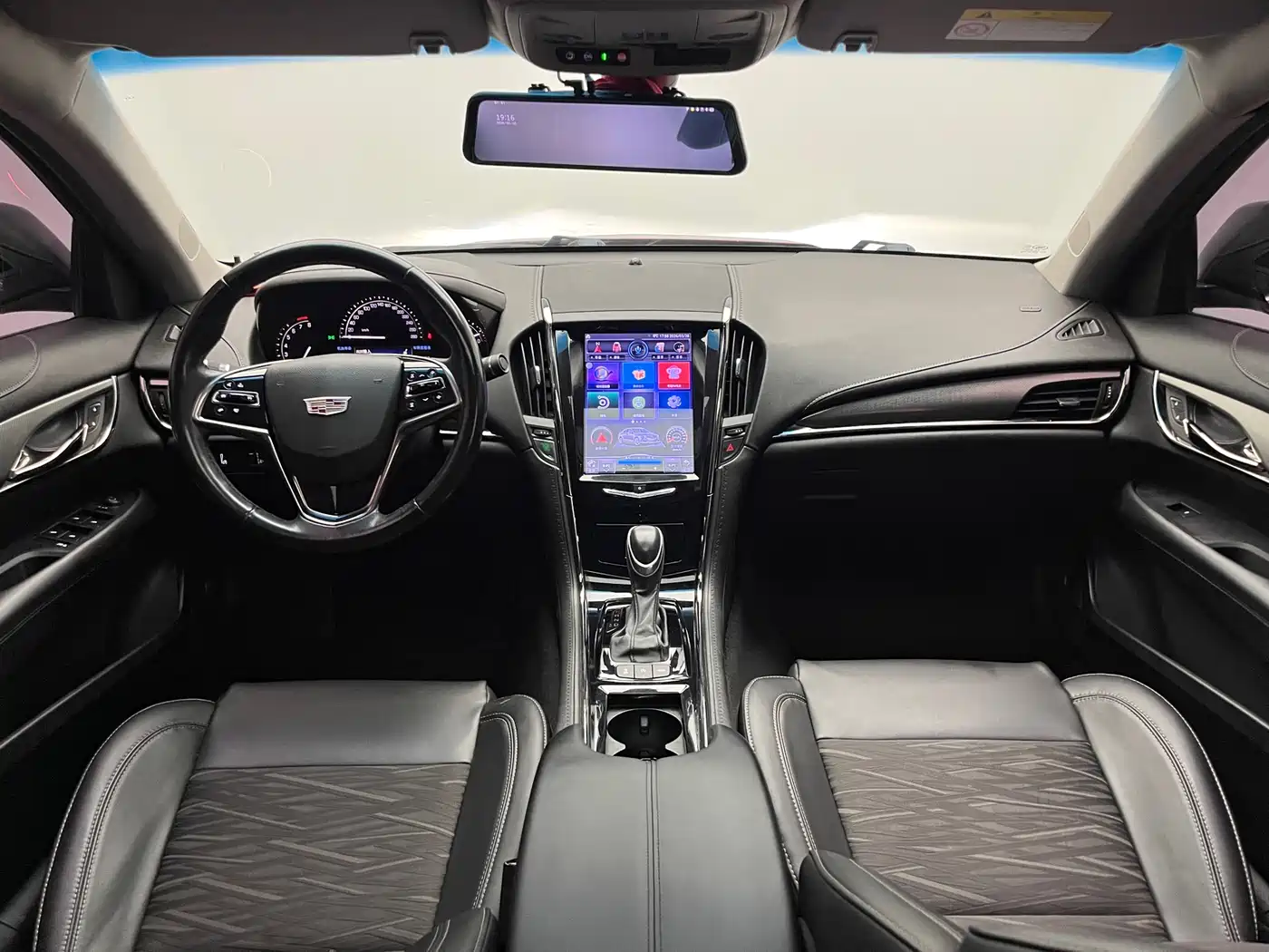 Cadillac ATS-L 2017 28T Technology фото 16