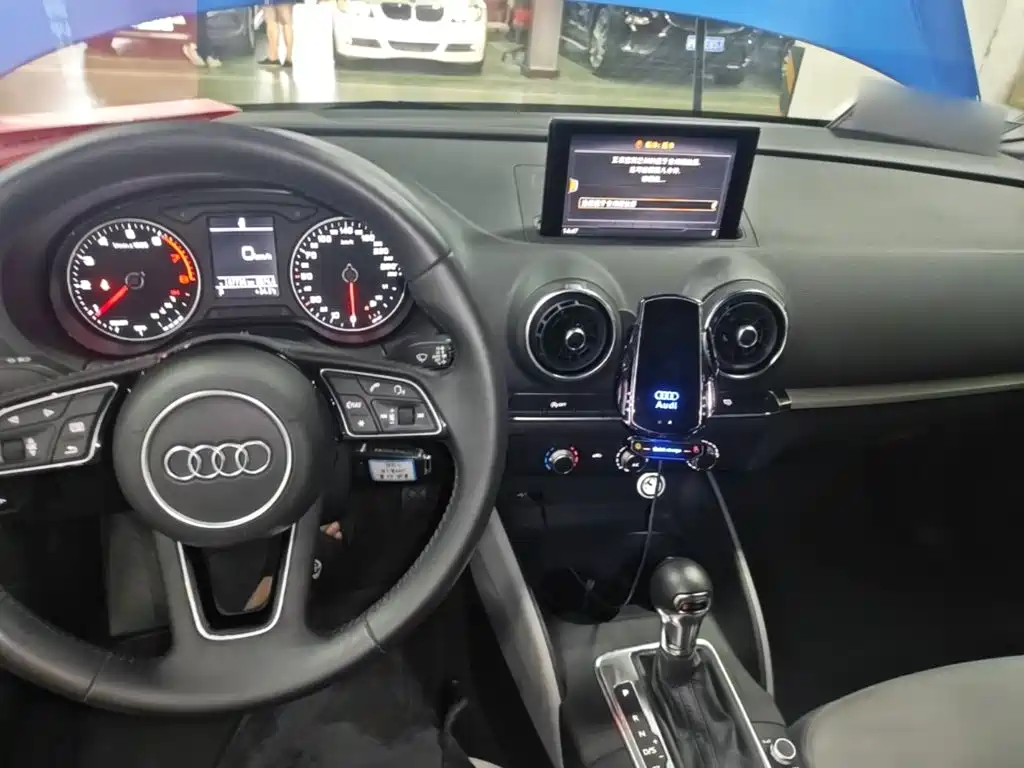 Photo 10 - Audi A3
