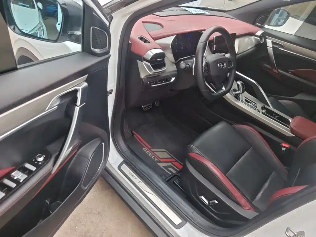 Geely Coolray 2019 2019 Sport 260T DCT Battle China V