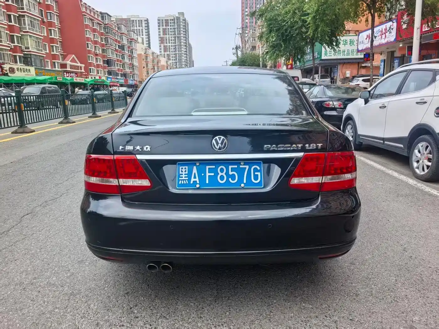 Volkswagen Passat Lingyu 2010 2009 1.8T Manual Luxury