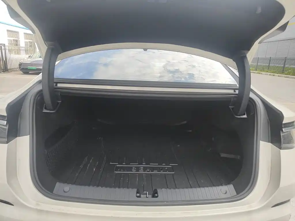 BYD Seal 07 DM-i 2026 2026 DM-i 1.5T High Spec Edition