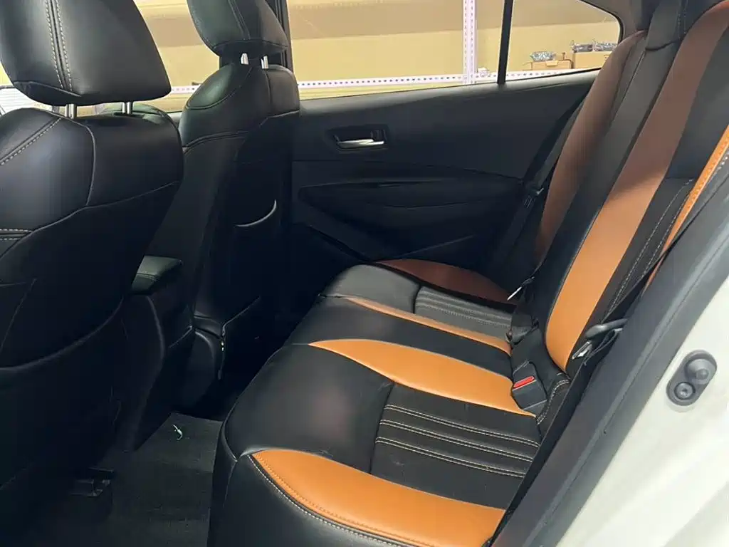 Toyota Corolla 2021 1.2T S-CVT Sport Edition фото 9