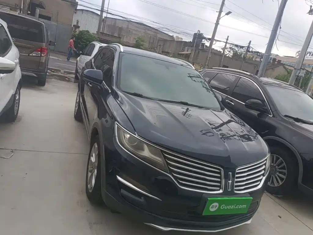 Photo 3 - Lincoln MKC