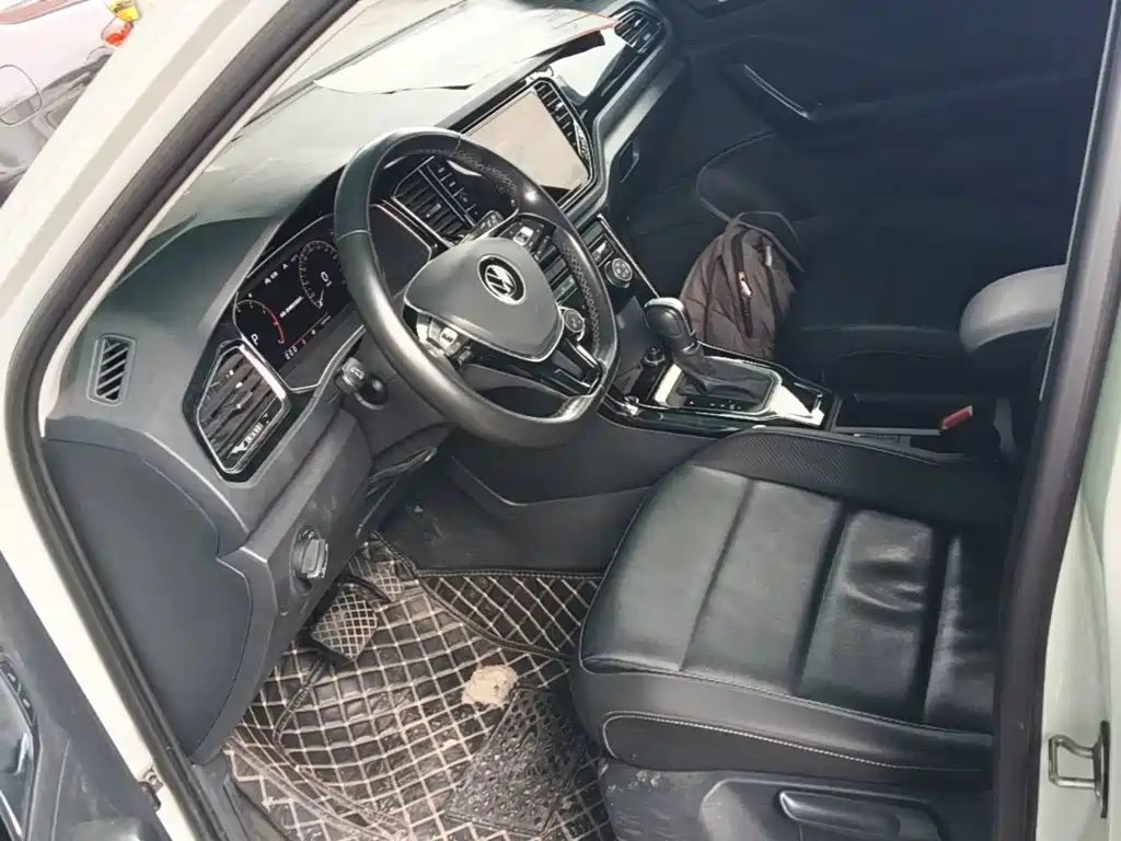 Volkswagen T-Roc, миниатюра 15