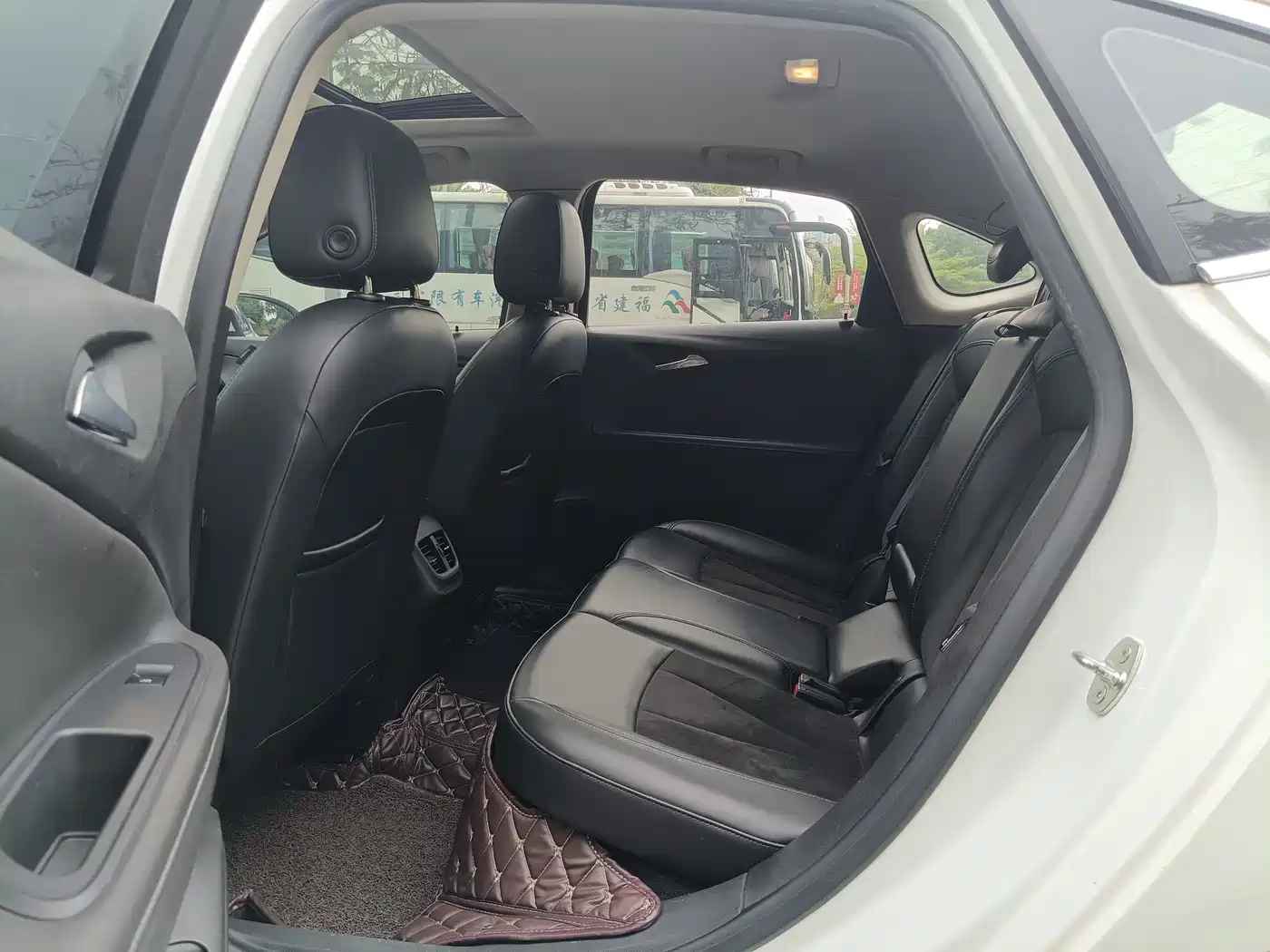 Buick Verano 2015 Sedan 20T Dual-clutch Elite фото 6