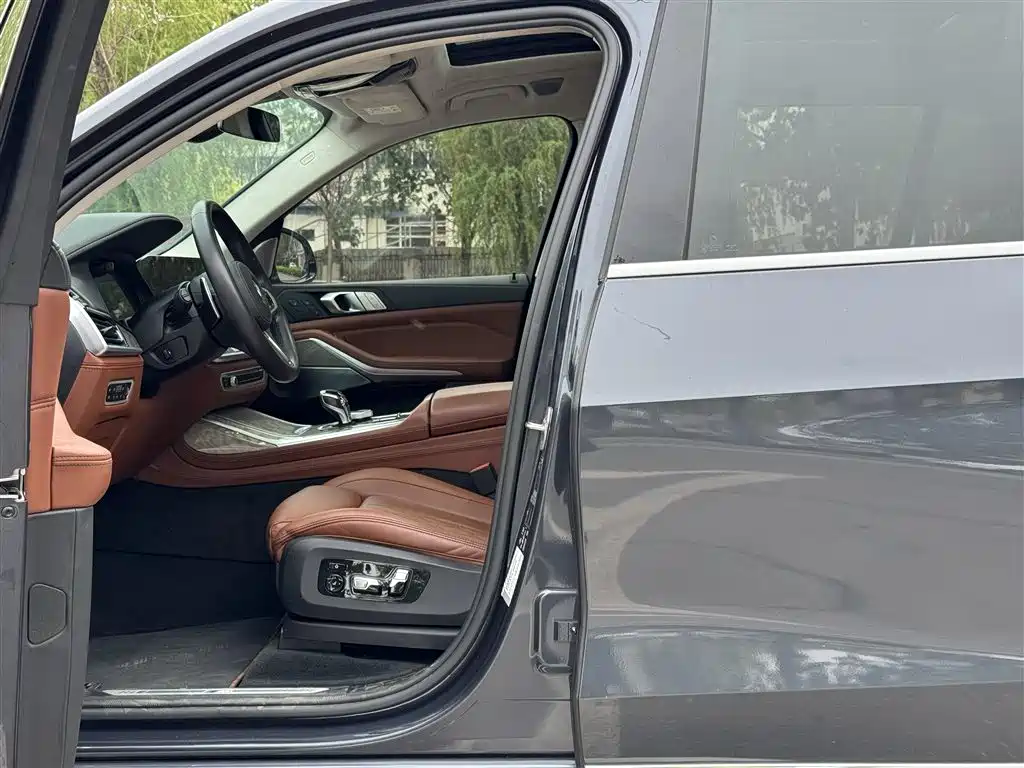 BMW X7 2021 Facelift xDrive40i Executive M Sport Package фото 6