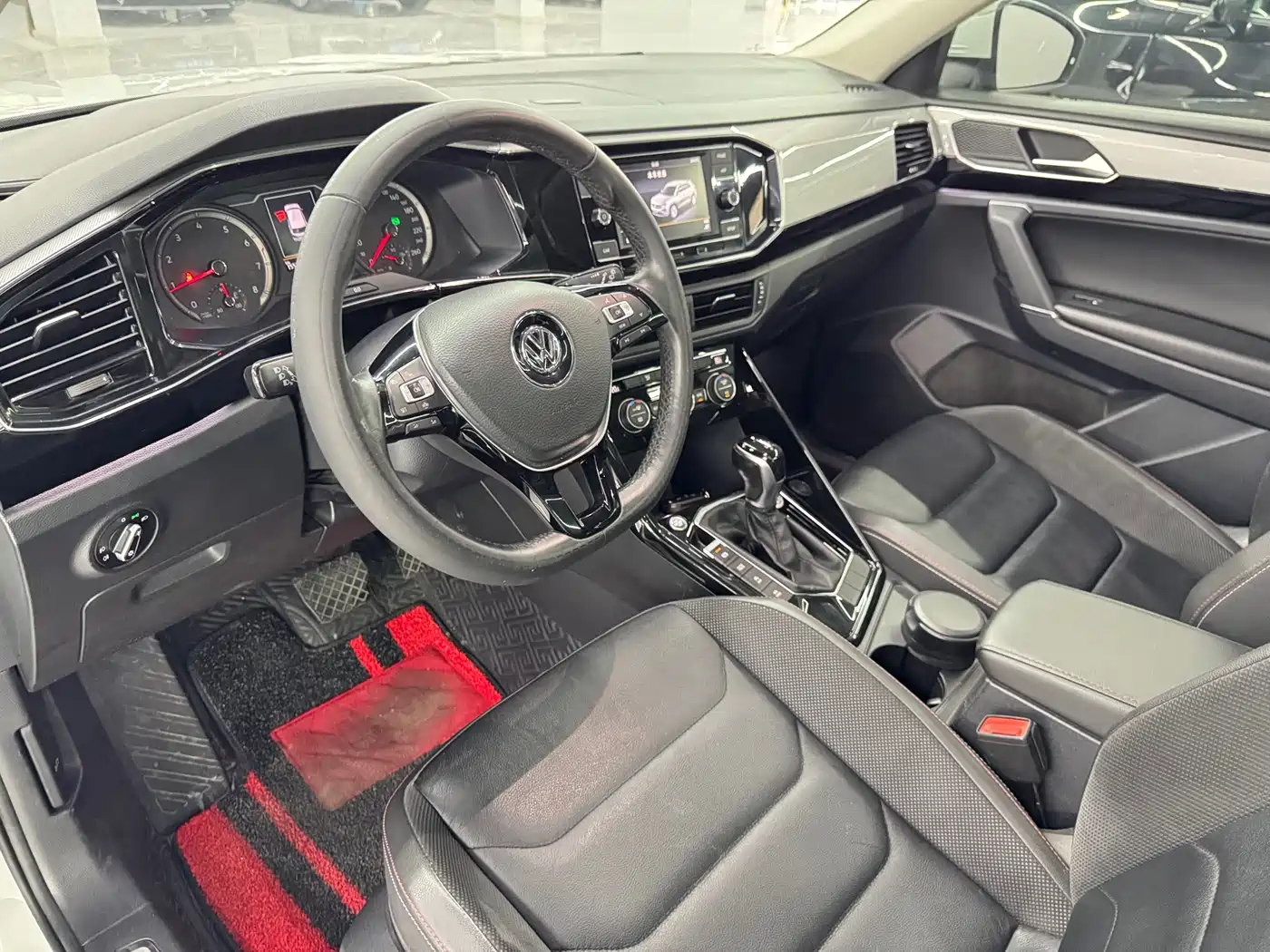 Volkswagen Tayron 2019 330TSI 2WD Luxury China VI фото 7