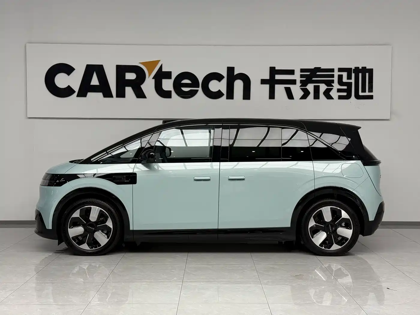 2026 ZEEKR MIX