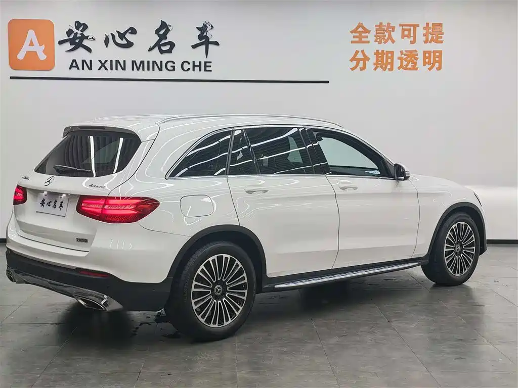 Mercedes-Benz GLC 2019 GLC 200 4MATIC фото 3