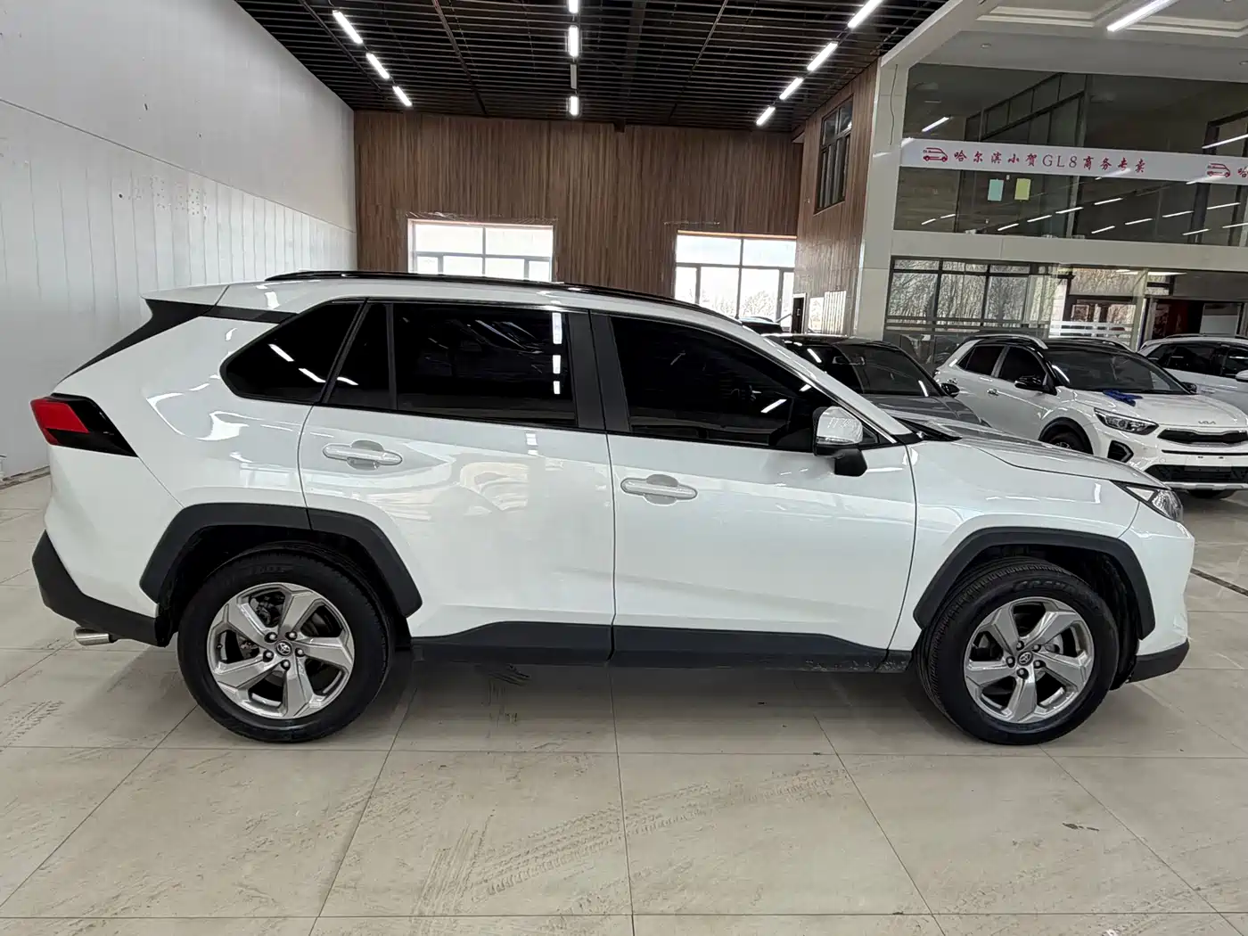 Toyota RAV4 Rongfang 2021 2.0L CVT 4WD Trend PLUS фото 6