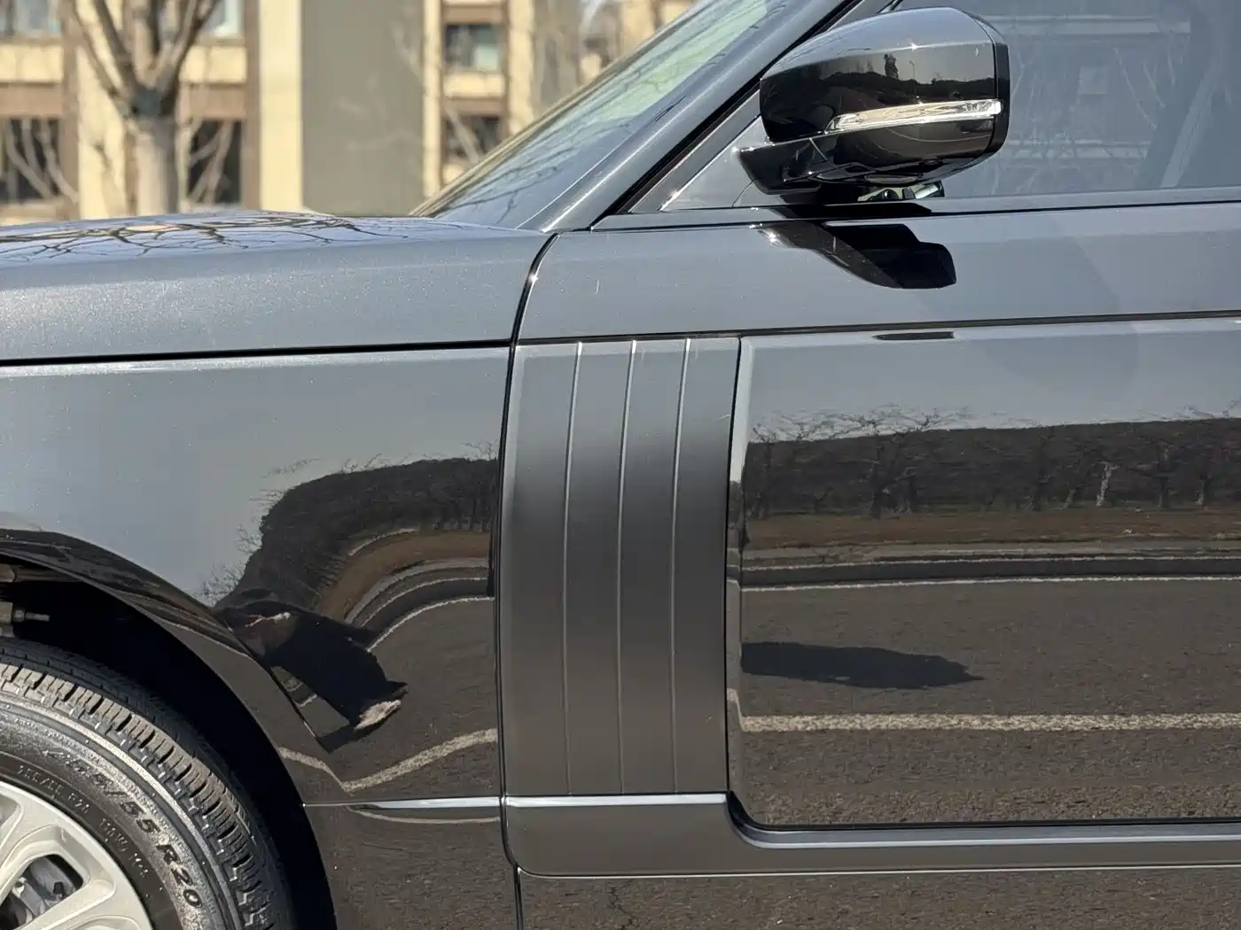 LAND ROVER RANGE ROVER