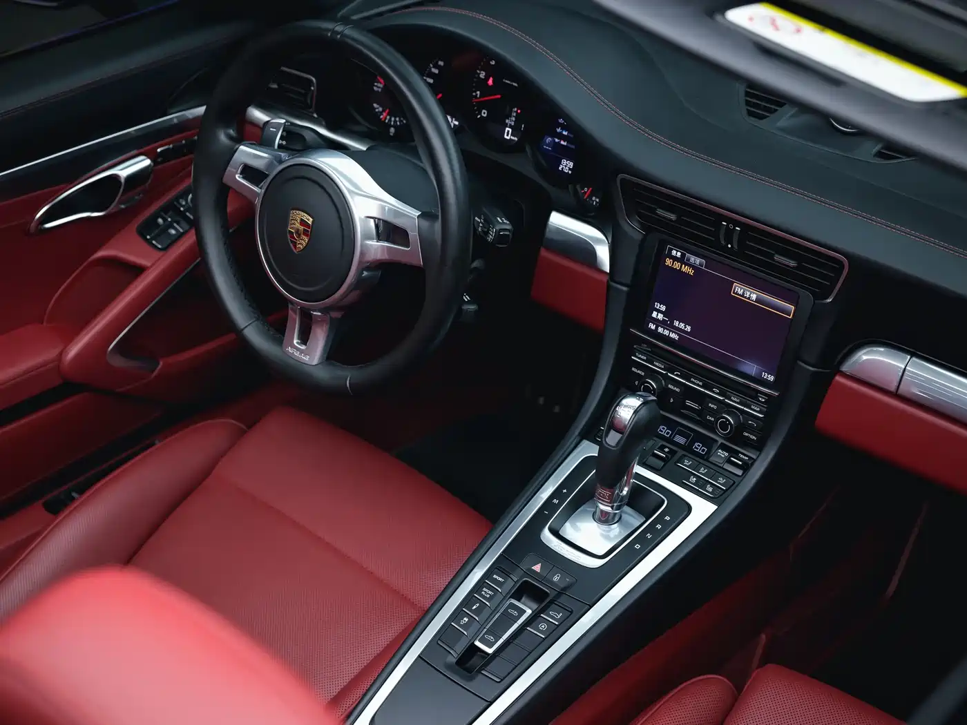Porsche 911 2014 Targa 4 3.4L фото 8