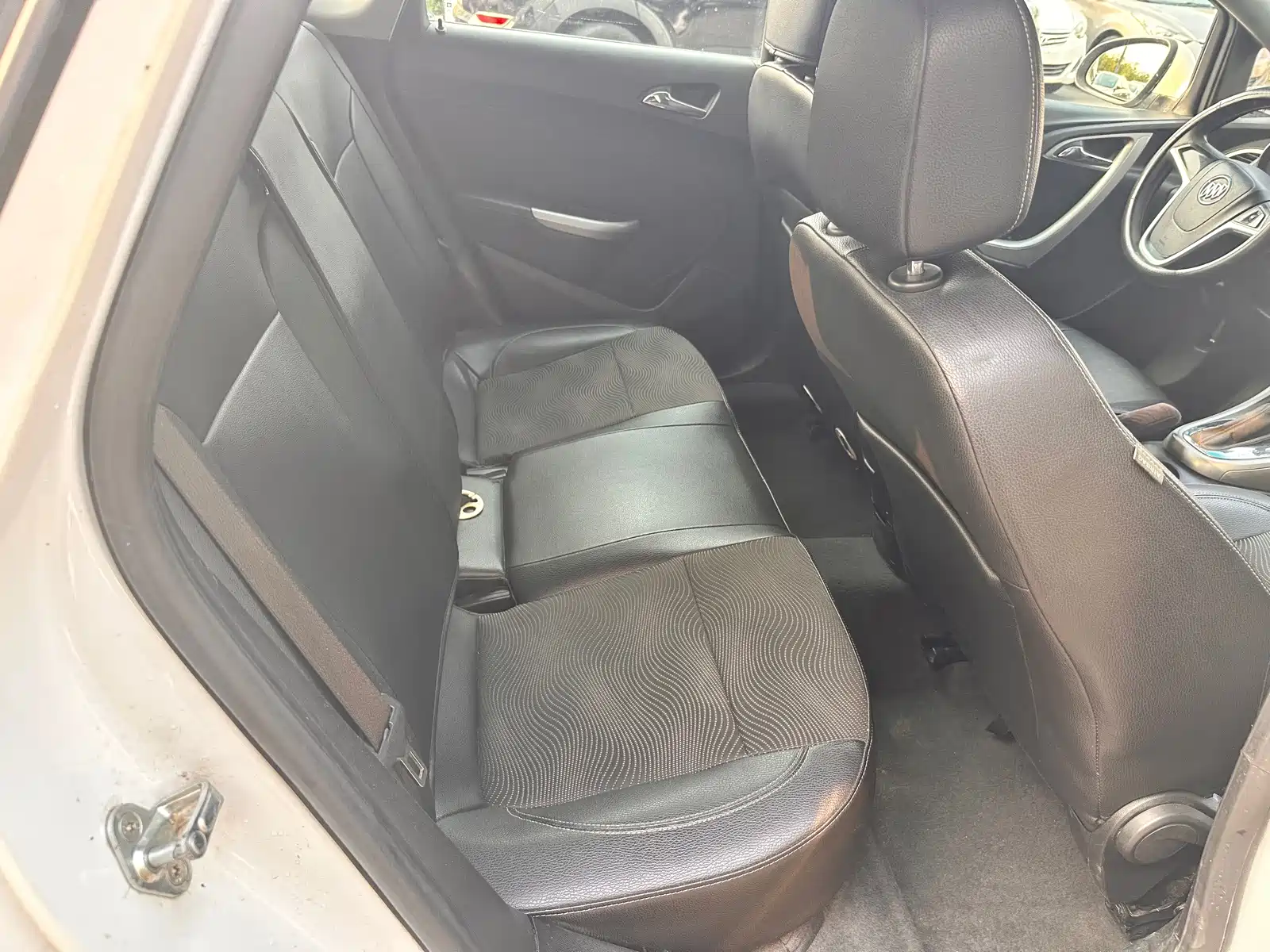 Фото 9 - Buick Excelle