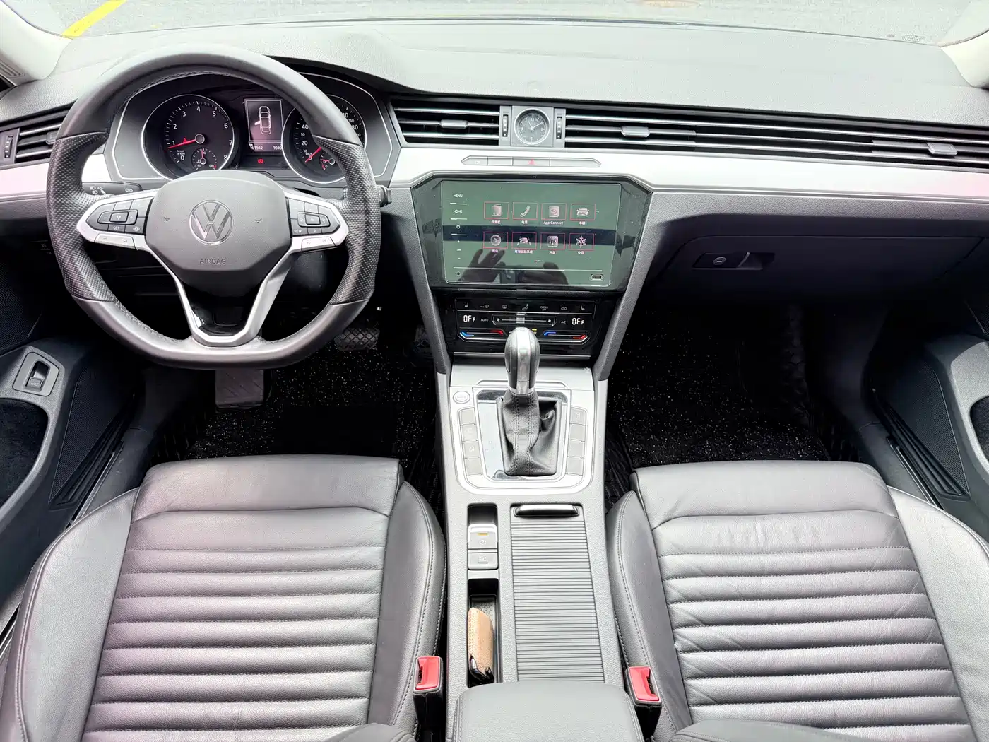 Volkswagen Magotan 2017 280TSI DSG Comfort фото 15