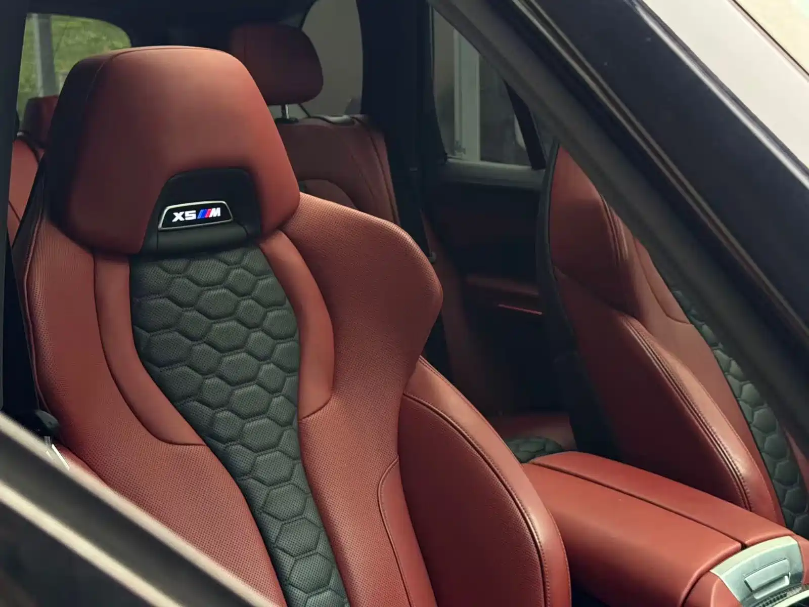 Фото 9 - BMW X5 M